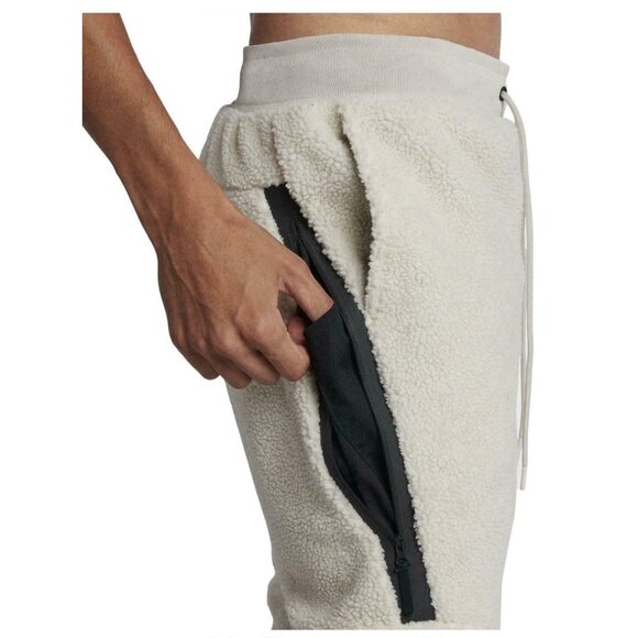 Nike Men's Tech Fleece Sherpa Joggers NWT - Picture 2 of 6